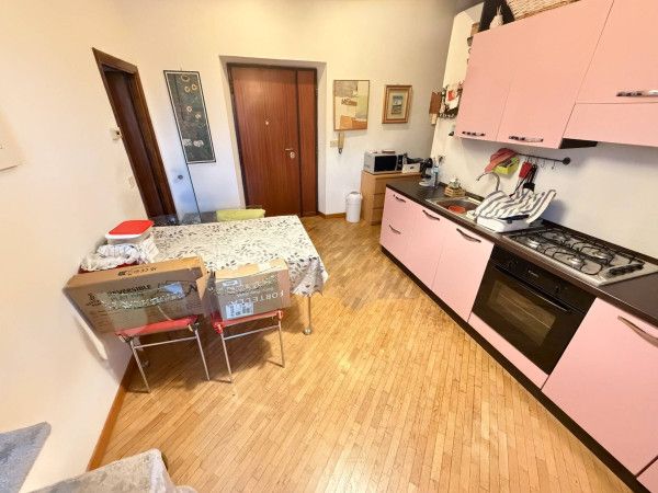 SALITA DI CASTEL GIUBILEO - AMPIO TRILOCALE ARREDATO - Foto 8