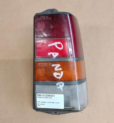 FANALE POST. DX  999-U1298551 Parti elettriche  Fanaleria  Fanali  Fanale post. dx. FIAT - PANDA - 01-02-1986 - 01-03-2004