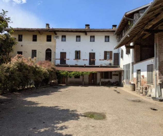 Immobile in asta di 232 m² in vendita a Momo - Foto 4