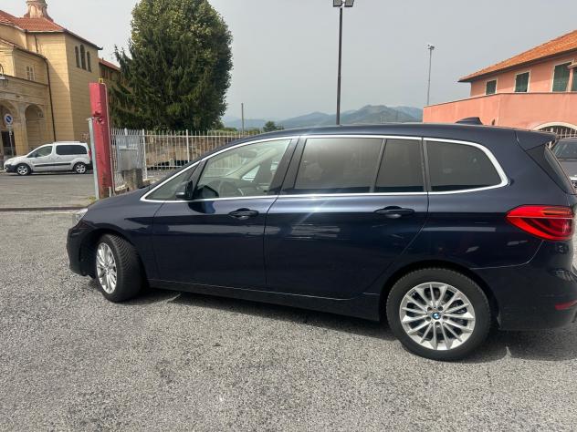 Bmw Serie 2 Gran Tourer 220d Luxury aut. - Foto 9