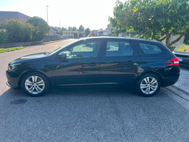 Peugeot 308 BlueHDi SW Active - Foto 4