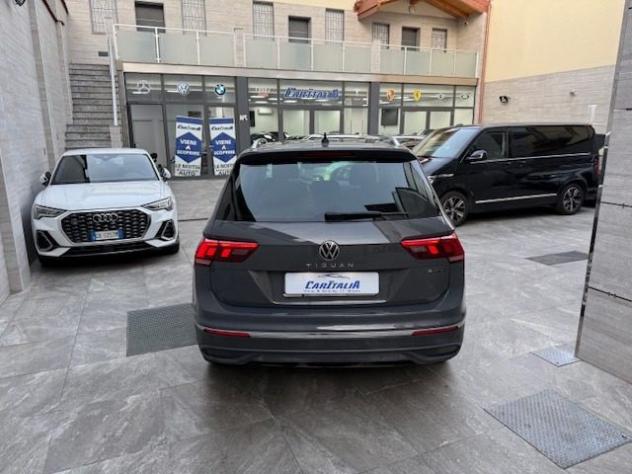 VOLKSWAGEN Tiguan 2.0 TDI 150 CV SCR DSG 4MOTION Life rif. 23099866 - Foto 6