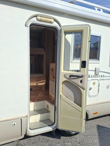 CAMPER RIMOR FORD MANSARDATO 7 POSTI DOPPIA DINETTE LETTI CASTELLO CLIMATIZZATORE FOTOVOLTAICO CAMPEGGIO USATI GENERALI 1751 - Foto 4