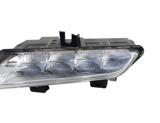 FANALINO PARAURTI ANT DX RENAULT Captur Serie 266059367R (1319) - Foto 3