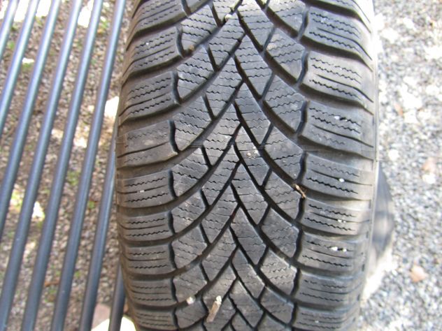 CERCHI IN LEGA FIAT 500 L - SET CERCHI E 4 GOMME INVERNALI USATE 195 65 R15 - Foto 3