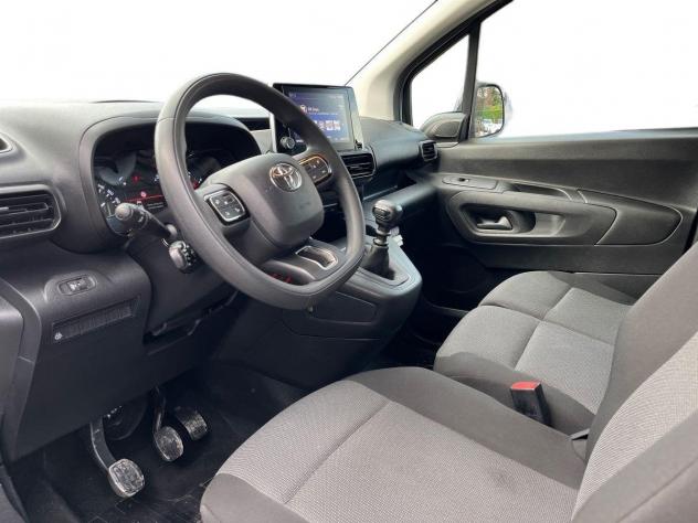 Toyota Proace City 1.2P 110CV M/T 650KG L1 D Comfort - Foto 6