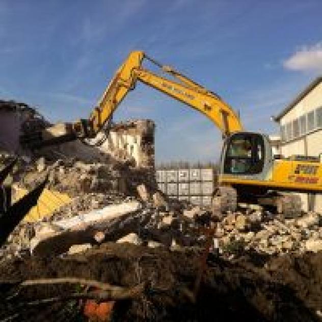 Demolizioni Civili e Industriali Eredi Amaro Nicola - Foto 3