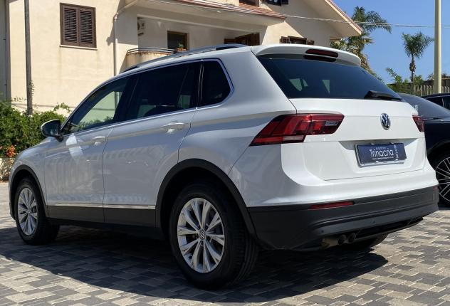Volkswagen Tiguan Business 2.0 TDI 150CV - Foto 6