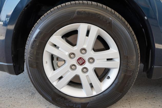 Fiat Freemont 2.0 Multijet 140 CV Urban 7 POSTI - Foto 8