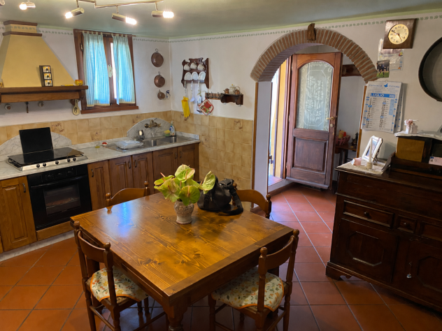 Casa singola in vendita a Buti 154 mq Rif: 1428042