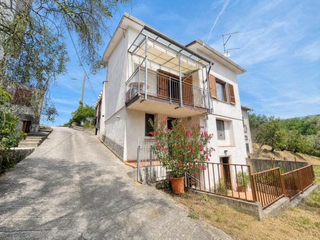 Casa semindipendente in vendita a Moncigoli - Fivizzano 148 mq Rif: 1426069