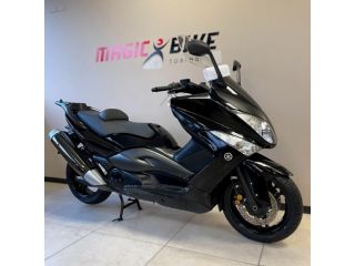 Yamaha T Max null