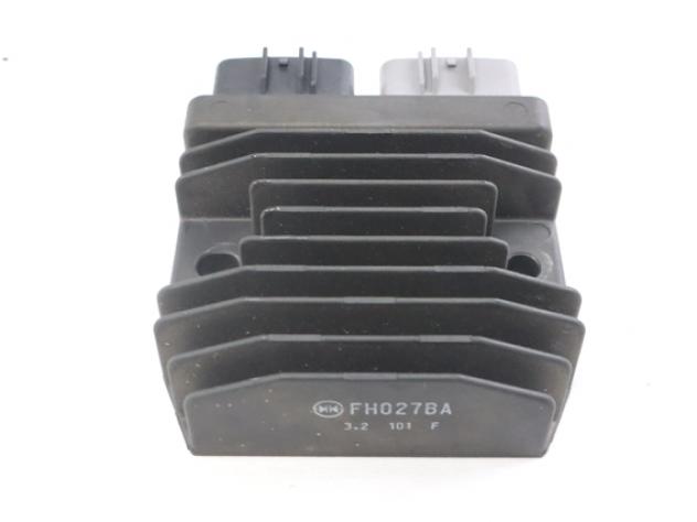 SUZUKI GSX S 1000 GT 3280026J10000 REGOLATORE DI TENSIONE WEK0 22 - 24 RECTIFIER - Foto 2