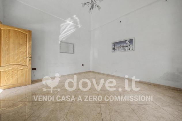 Casa indipendente di 135 m² con 5 locali e box auto in vendita a Maruggio - Foto 9