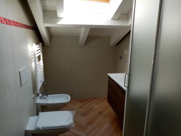 Appartamento di 120 m² con 3 locali in affitto a Varese - Foto 20