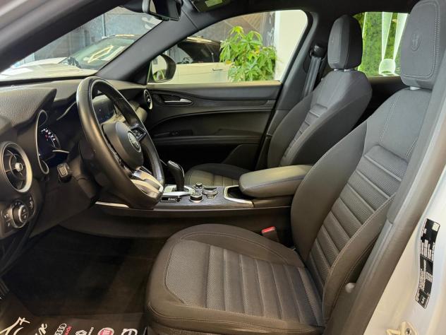 ALFA ROMEO STELVIO 2.2 190CV Q4 NAVI CRUISE CAM ANNO 2022 - Foto 8