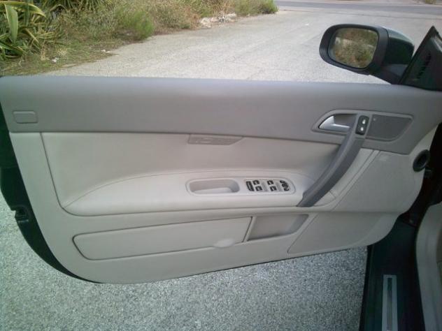 VOLVO C70 2.4 D5 20V Momentum rif. 24076300 - Foto 10