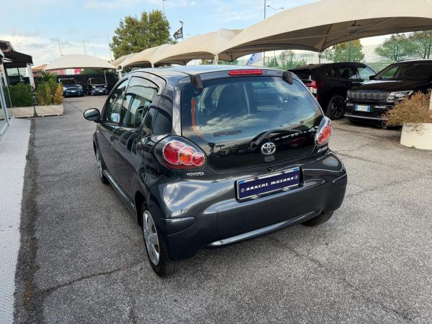 Toyota Aygo 1.0 12V VVT-i 5 porte - Foto 6