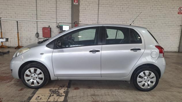 Toyota Yaris 1.0 5 porte Sol - Foto 6