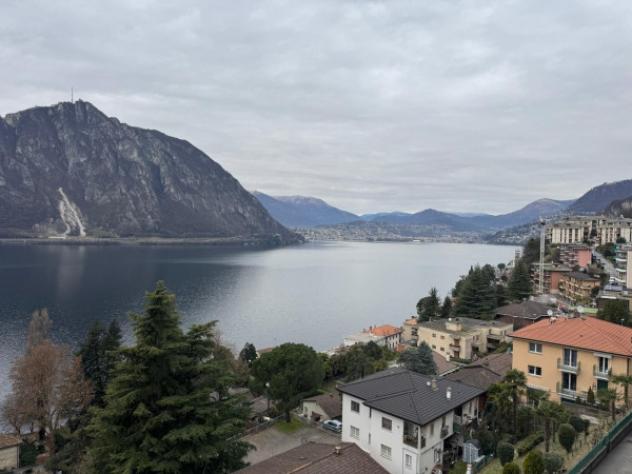Palazzo / Stabile di 530 m² con più di 5 locali in vendita a Campione d'Italia - Foto 2