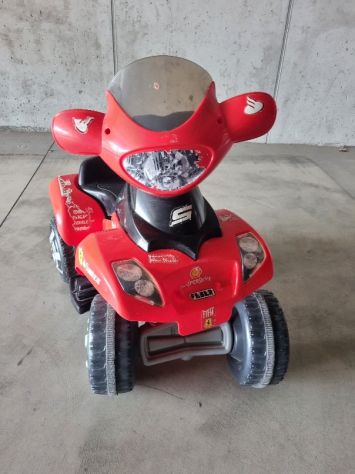 Macchinina elettrica mod. Quad bambini 2-4 anni
