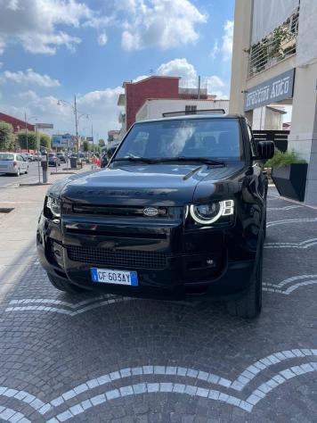 Land Rover Defender 110 2.0 SD4 240CV AWD Auto SE - Foto 2