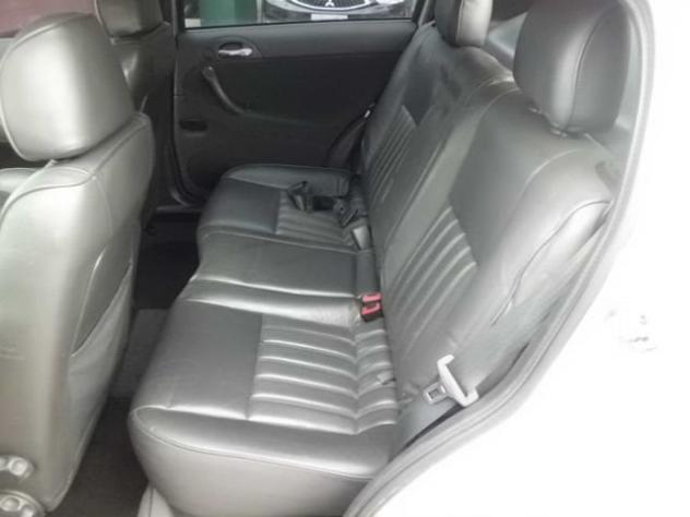 Alfa Romeo 147 1.9 JTD (115 CV) cat 5p. Dist. - Foto 7