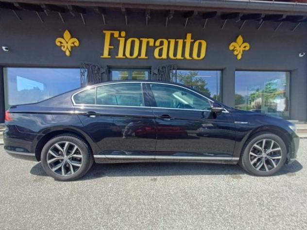 VOLKSWAGEN Passat 2.0 TDI SCR 190 CV 4MOTION DSG Executive BMT rif. 23987500 - Foto 3