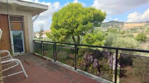 Immobile in asta di 205 m² con più di 5 locali in vendita a Martinsicuro - Foto 2