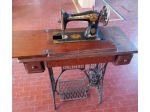 Macchina da cucire Singer funzionante fine 900