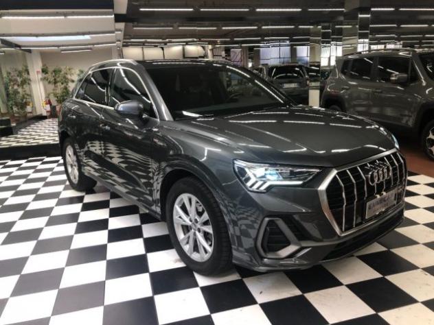 AUDI Q3 2.0 TDI 150 CV S line Edition rif. 23945173 - Foto 2