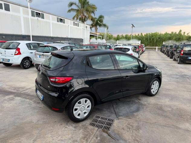 Renault Clio dCi 8V 75 CV Start&Stop 5 porte Energy Duel - Foto 4