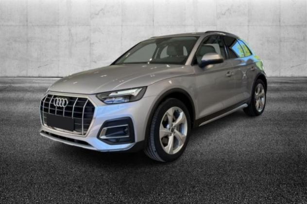 AUDI Q5 35 TDI S tronic Business Advanced rif. 23757939