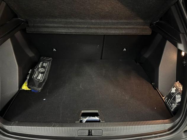Peugeot 2008 PureTech 100 Allure Pack S/S - Foto 6
