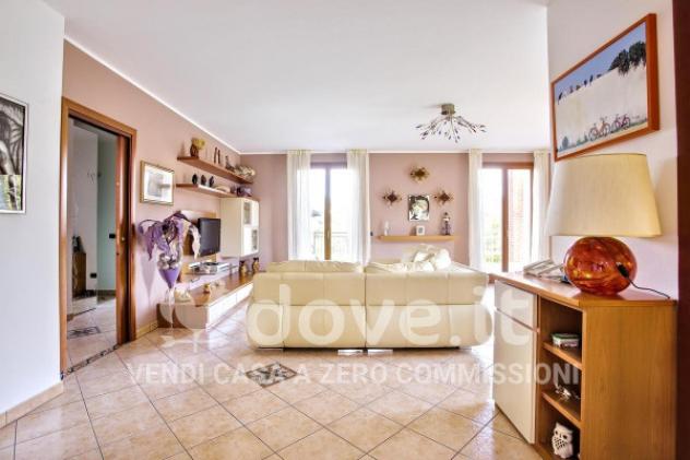 Villa di 359 m² con 5 locali e box auto doppio in vendita a Brezzo di Bedero - Foto 11