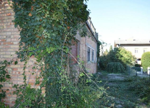 Immobile in asta di 627 m² con più di 5 locali e box auto in vendita a Castelvetro di Modena - Foto 4