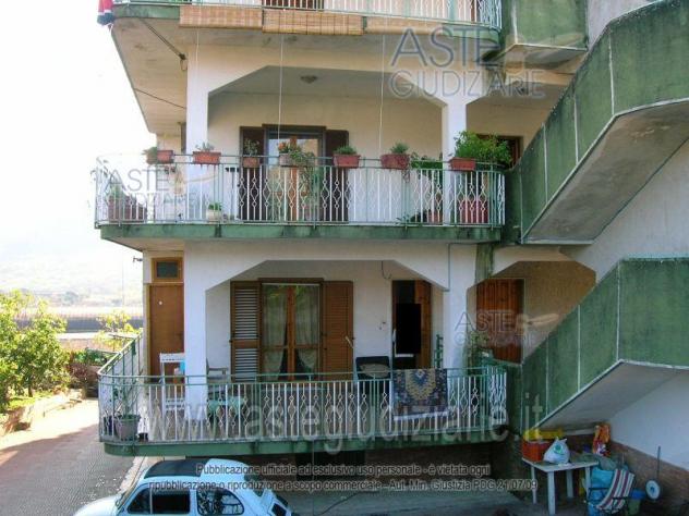 IMMOBILI-ALTRA CATEGORIA-fraz. Capitignano, alla via Serroni n. 11 - Foto 2