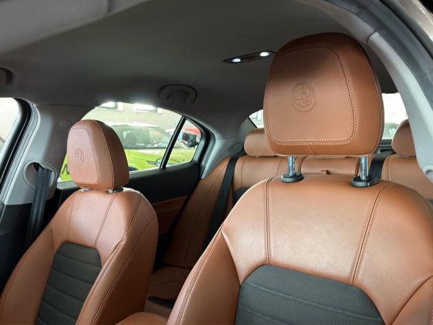 Alfa Romeo Giulia Giulia 2.2 t Super 180cv auto - Foto 5