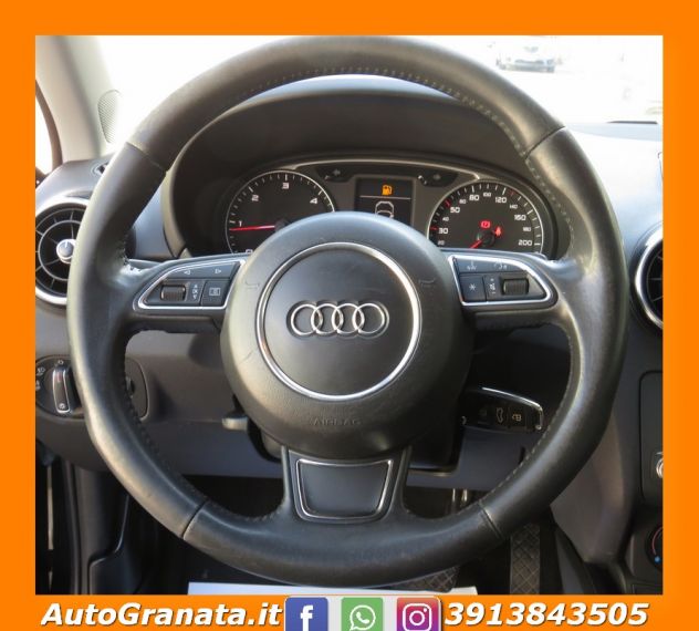 Audi A1 1.6 TDI S-TRONIC AMBITION NAVI+LED - Foto 3