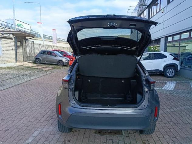 TOYOTA Yaris Cross 1.5 Hybrid 5p. E-CVT Trend rif. 24190715 - Foto 9