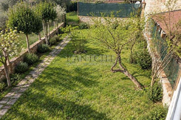 Terratetto con giardino a due passi dal centro storico - Foto 12