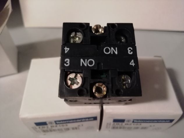 Blocco Contatti ausiliari ZB2 BZ103 Schneider Electric – TELEMECANIQUE - Foto 2