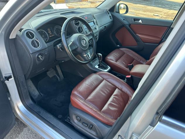 Volkswagen Tiguan 2.0 TDI DPF 4MOTION DSG Sport & Style - Foto 10