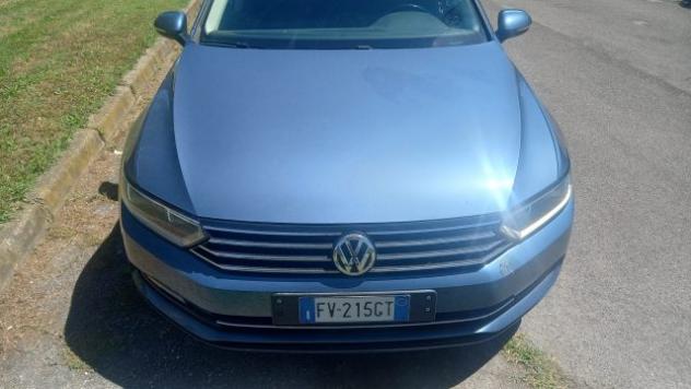 VOLKSWAGEN Passat 2.0 TDI DSG Business BlueMotion Technology rif. 23860095 - Foto 2