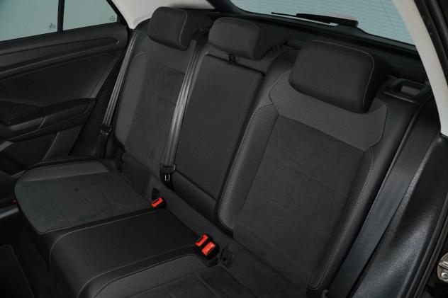 Volkswagen T-Roc 1.0 TSI Style 110CV - Foto 10