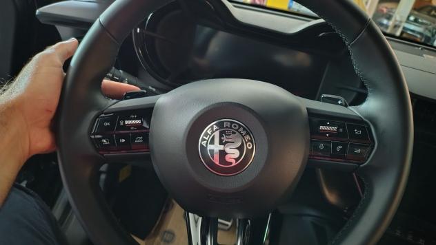 Alfa Romeo Junior Ibrida 1.2 145CV Hybrid eDCT6 ibrida SPECIALE - Foto 10