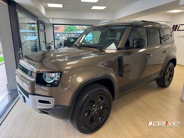 LAND ROVER Defender (2019) Defender 110 3.0D I6 300 CV AWD Auto SE - Foto 2