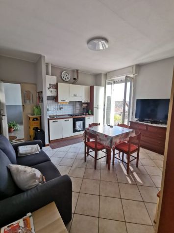 Bilocale ristrutturato e arredato - Foto 2