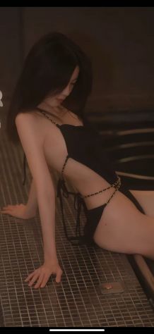 **New*^*Ragazza Nuova Venuta Ora *Abbiamo un ingresso sul retro Tel:3778578733