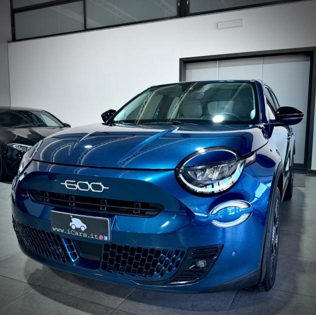 Fiat 600 1.2 110CV Hybrid La Prima